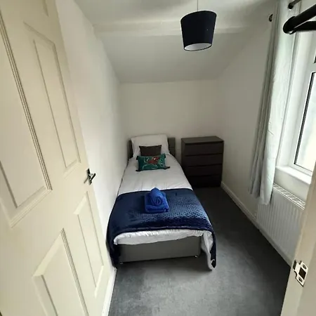 Semesterbostad The Wordsworth - Stylish Abode *